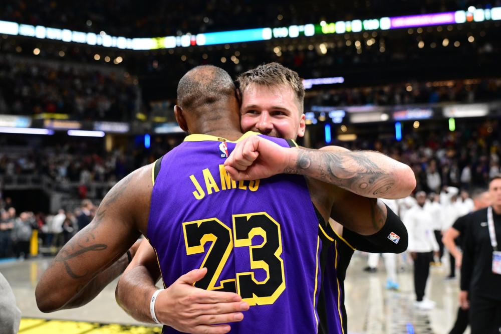 新星萨沃纳 新星萨沃纳